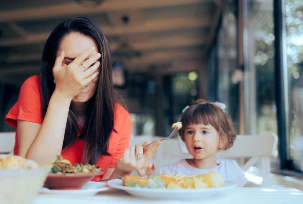 Tips for Taking Picky Eaters Out to Eat